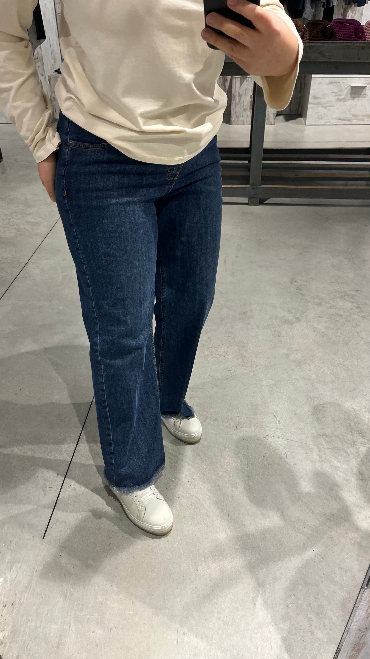 Jeans sfrangiato - Altamira Milano
