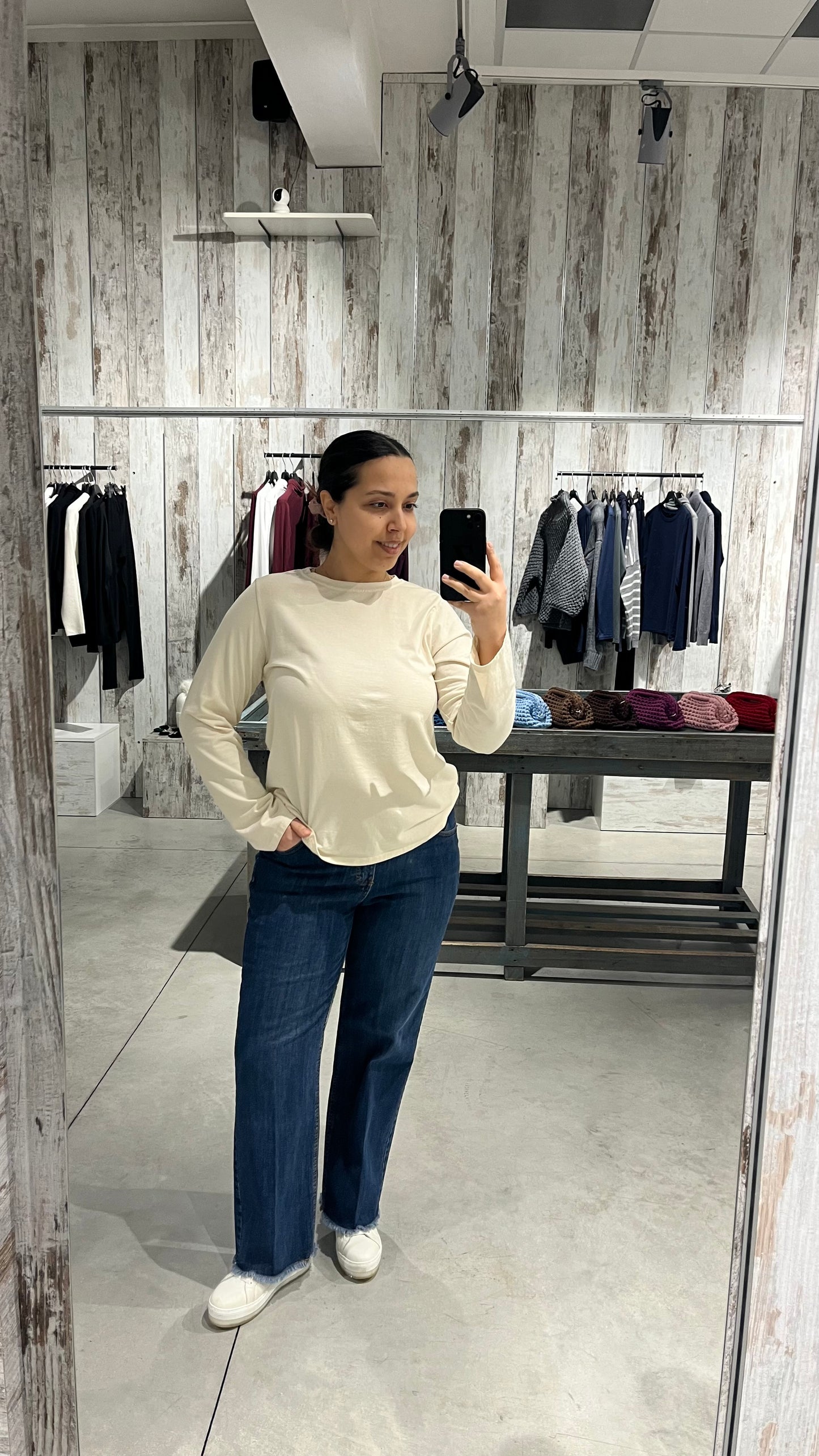 Maglia basica burro in cotone elasticizzato - Altamira Milano