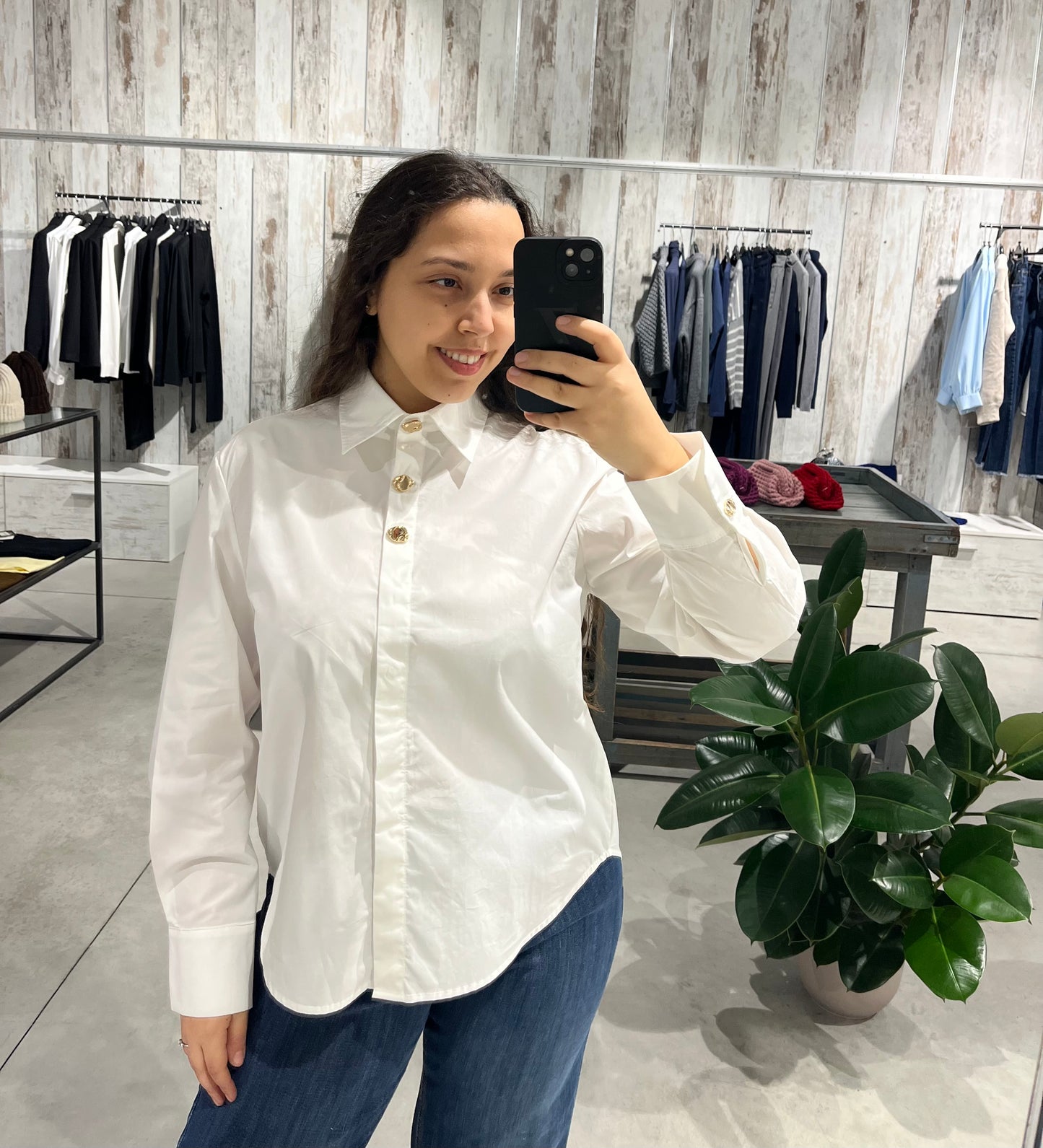 Camicia bianca con bottoni gioiello - Lumina