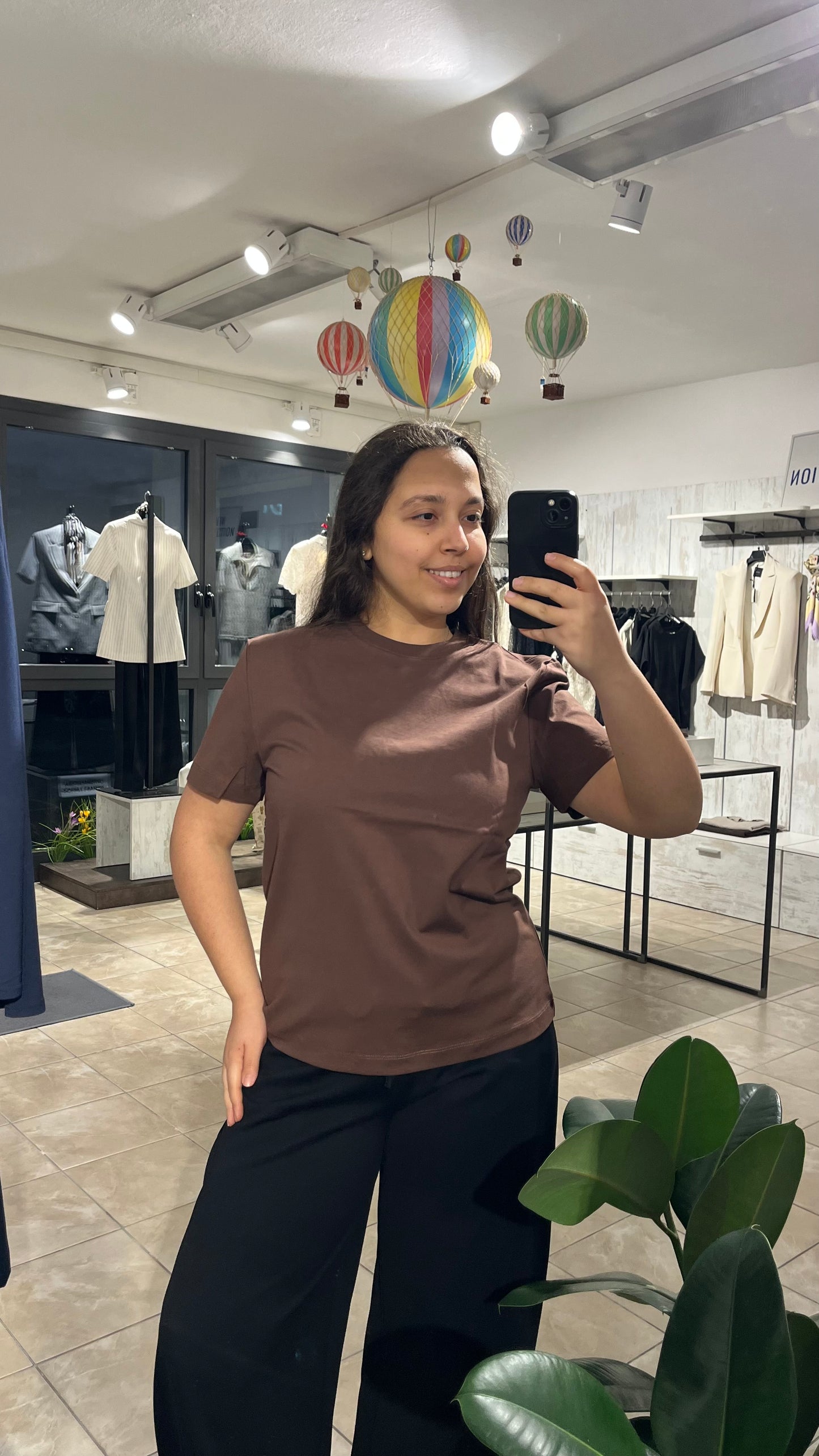 T-shirt basica marrone in 100% cotone - Lumina