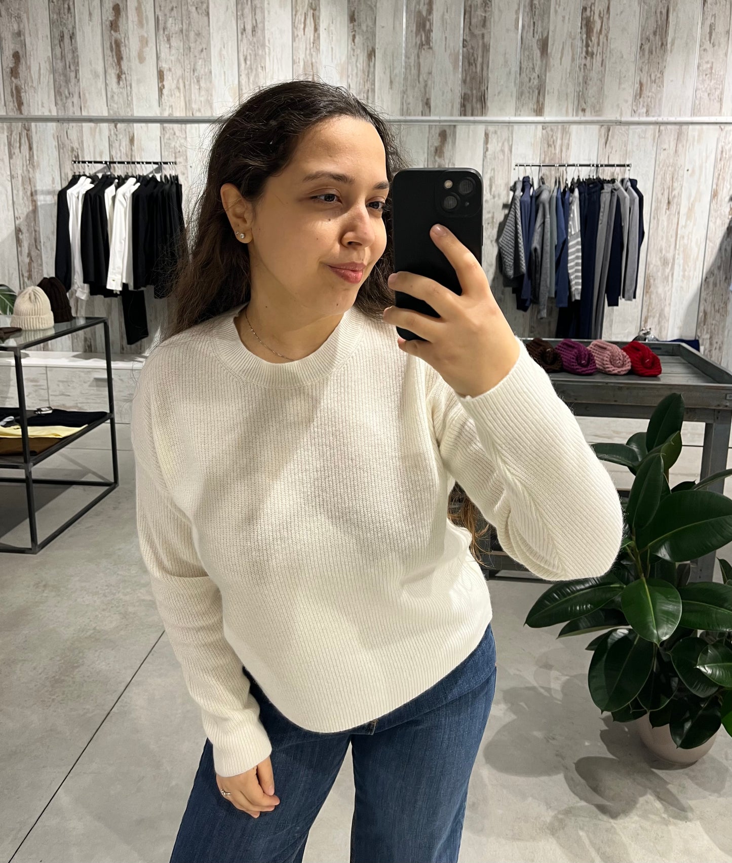 Maglione bianco girocollo 100% lana merino extrafina - Altamira Milano