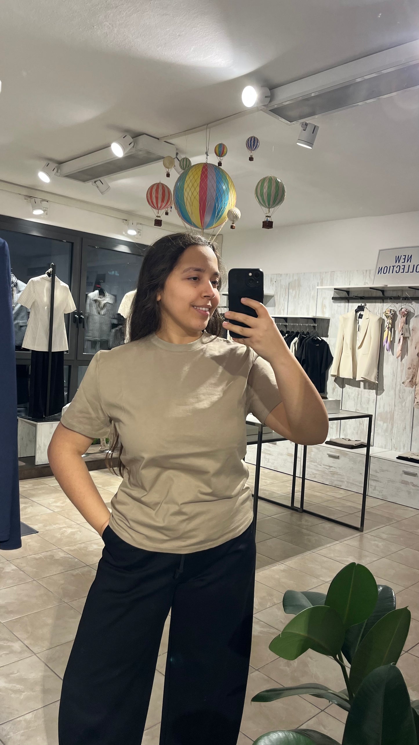 T-shirt basica sabbia in 100% cotone - Lumina