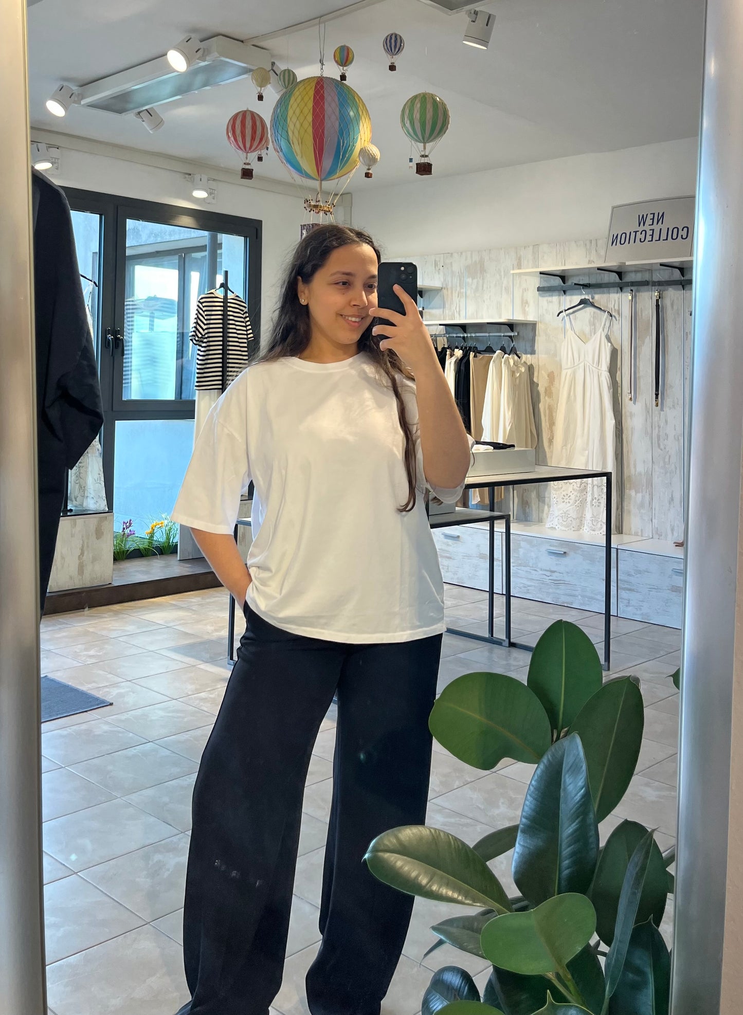 T-shirt curvy basica bianco in cotone - Altamira Milano