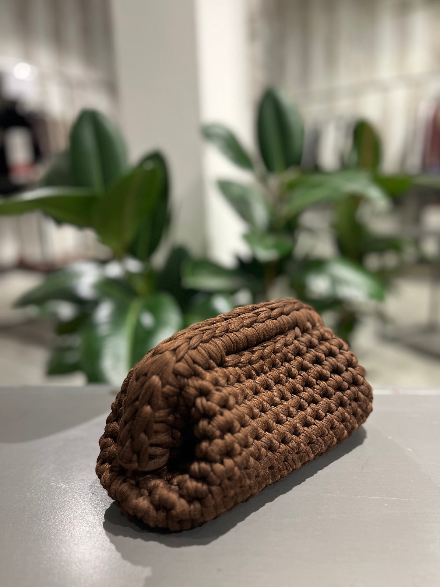 Borsa clutch bag fatta a mano marrone - Global Riouch