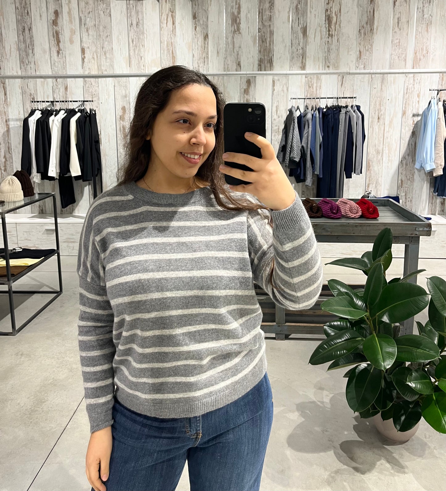 Maglione a righe grigio in misto lana e cashmere - Altamira Milano