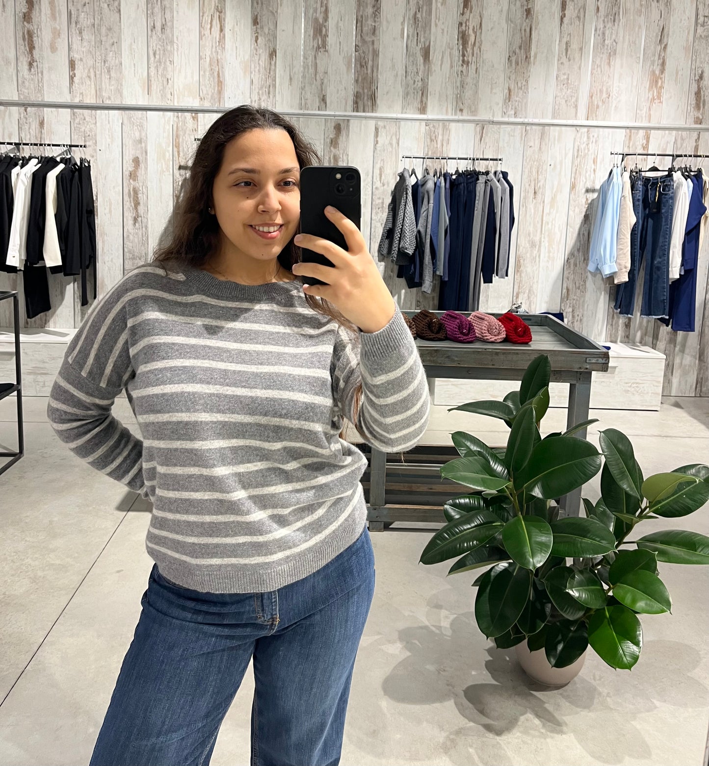 Maglione a righe grigio in misto lana e cashmere - Altamira Milano