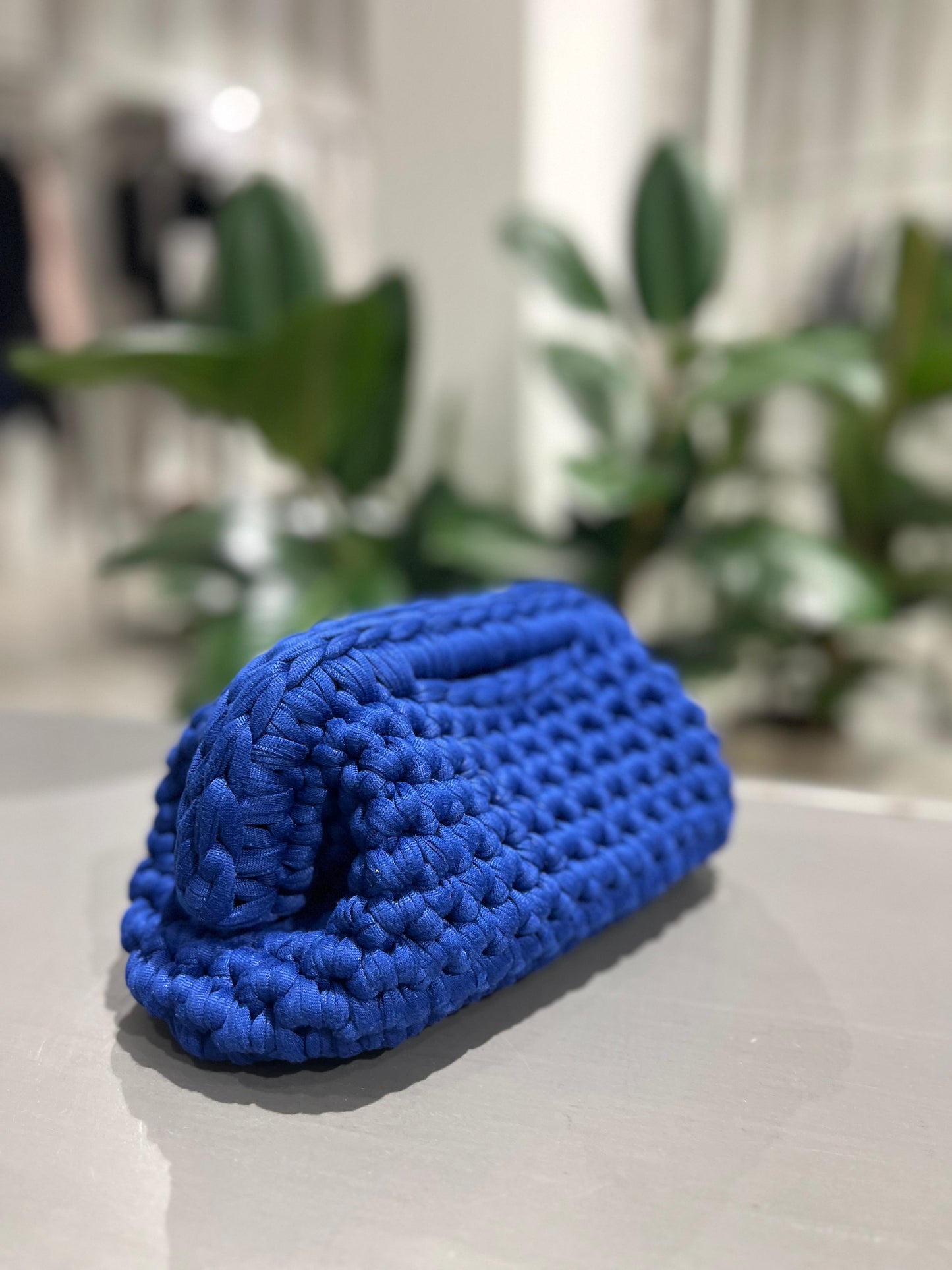 Borsa clutch bag fatta a mano blu elettrico - Global Riouch