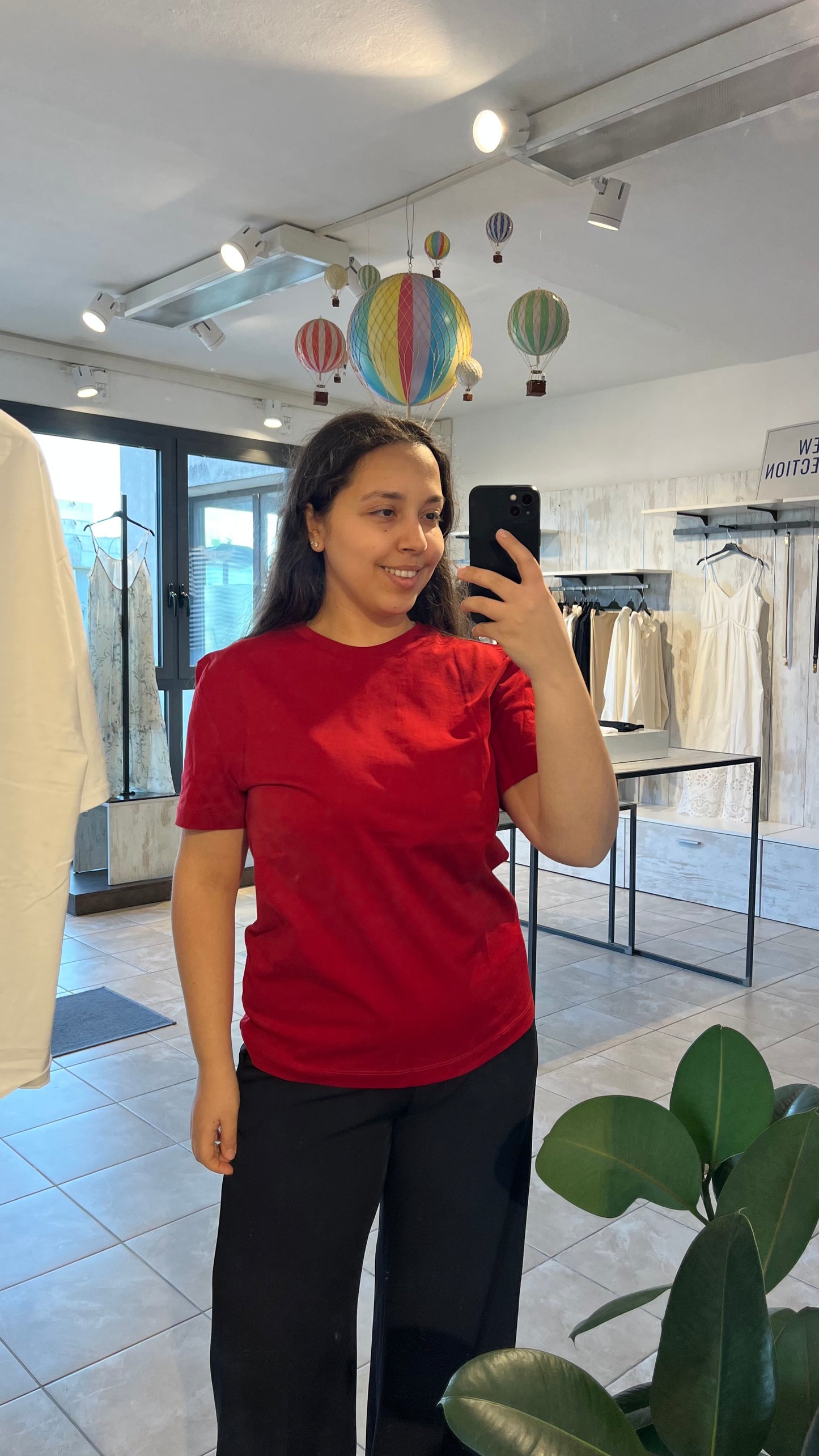 T-shirt basica rossa in 100% cotone - Lumina