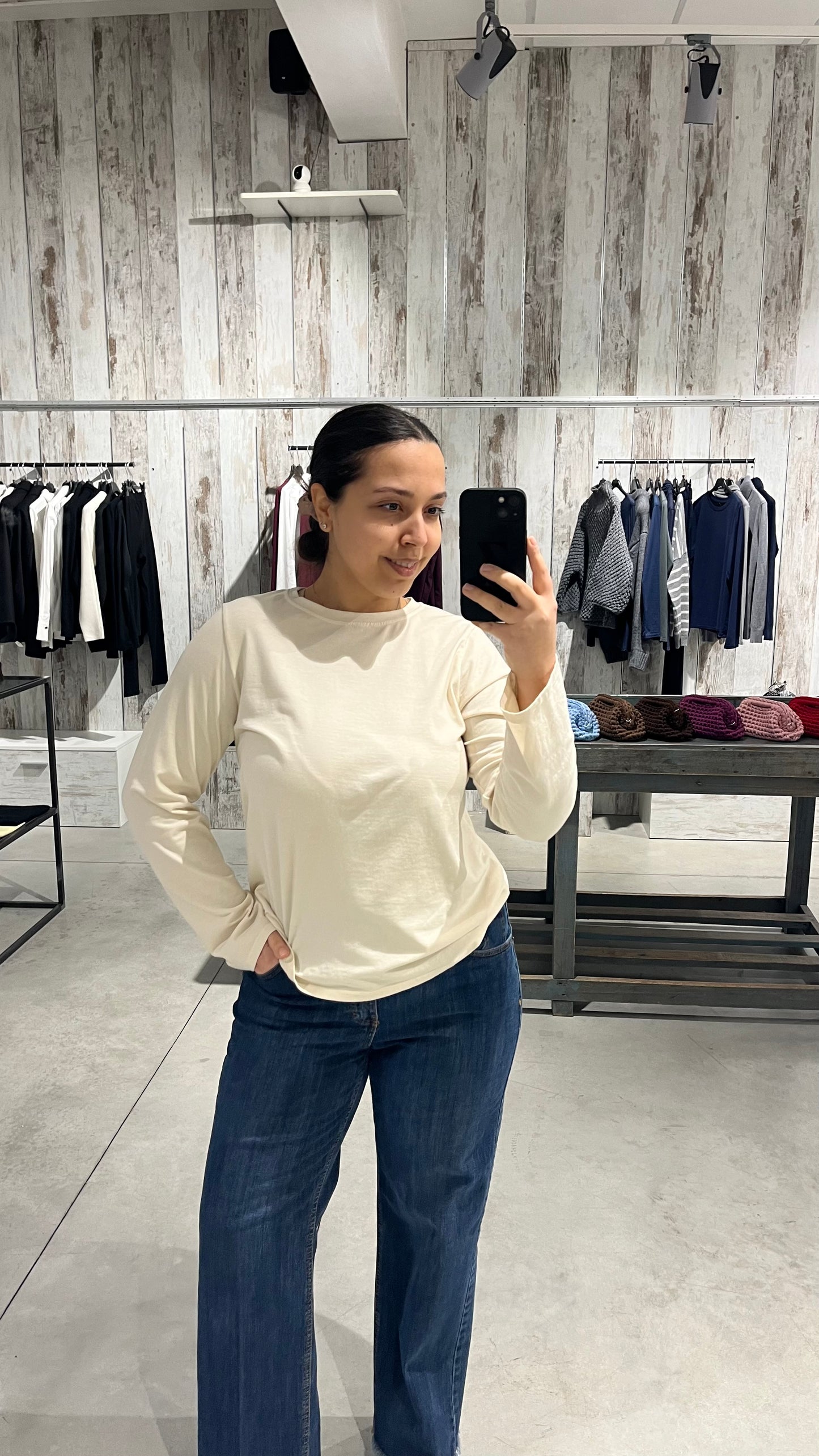 Maglia basica burro in cotone elasticizzato - Altamira Milano