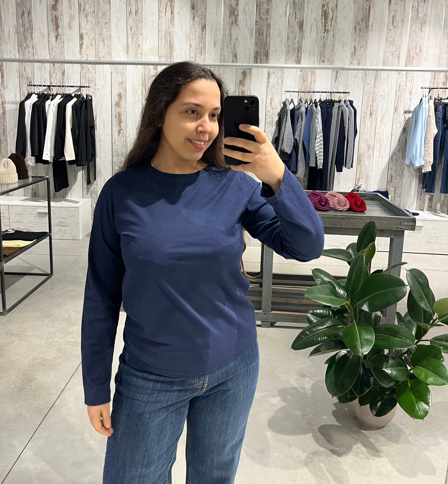 Maglia basica blu in cotone elasticizzato - Altamira Milano