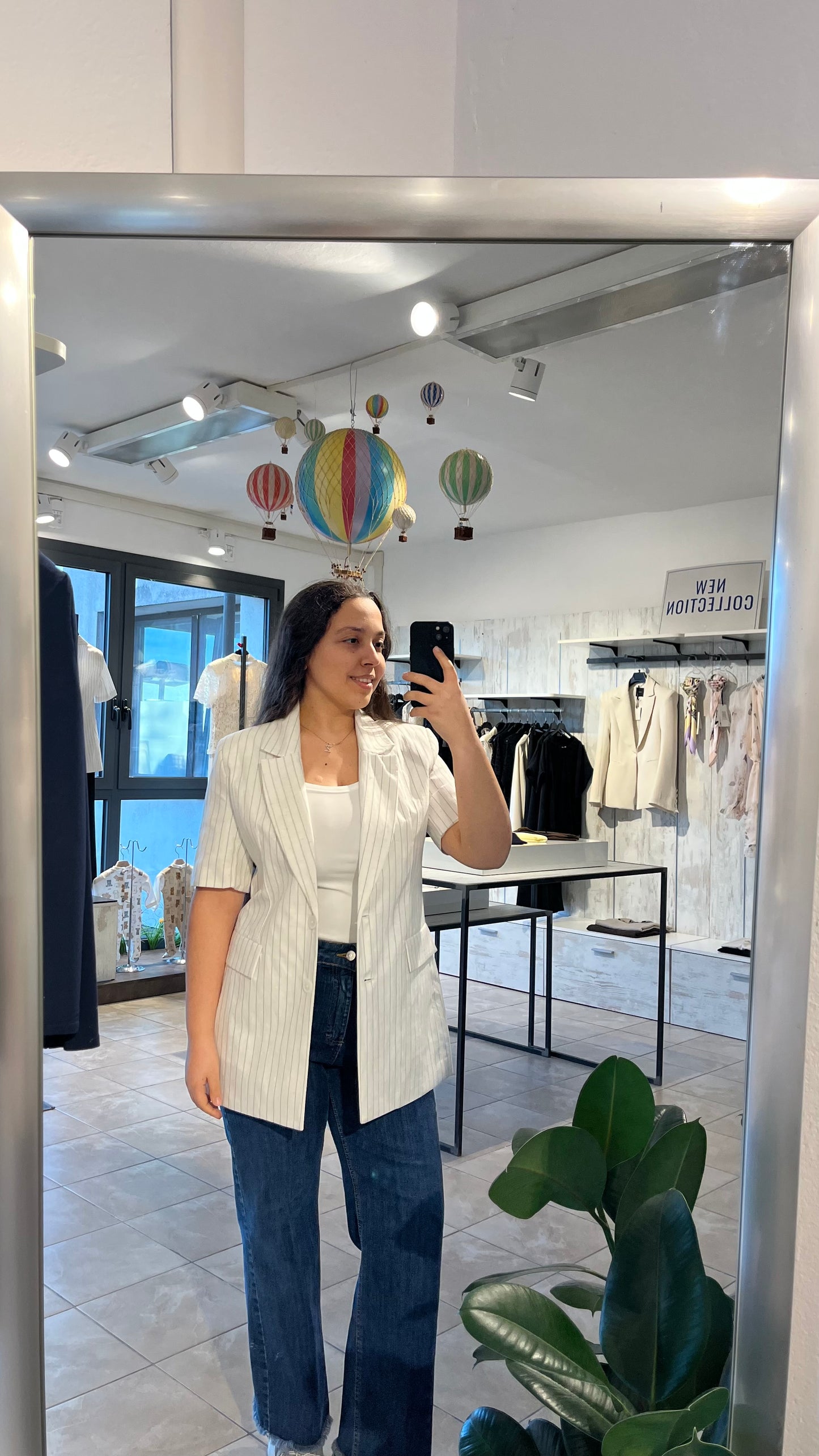Blazer bianco a righe con maniche corte in misto lino - Lumina