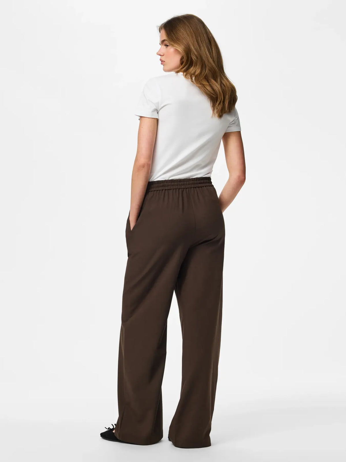 Pantaloni palazzo marrone con coulisse Bosella - Pieces