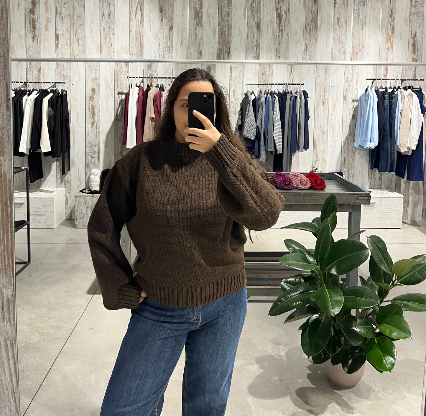 Maglione girocollo moro - Lumina