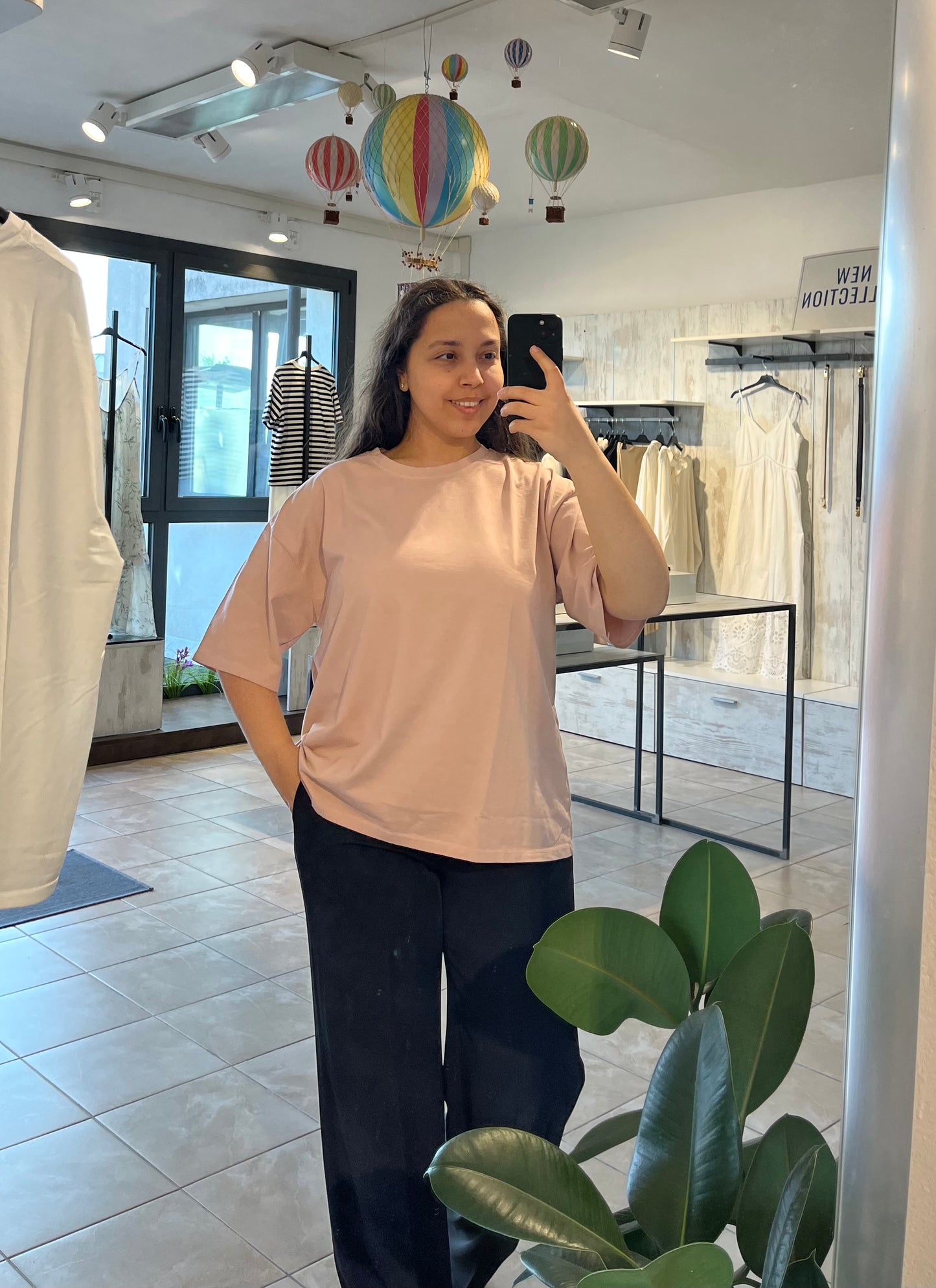 T-shirt curvy basica rosa in cotone - Altamira Milano
