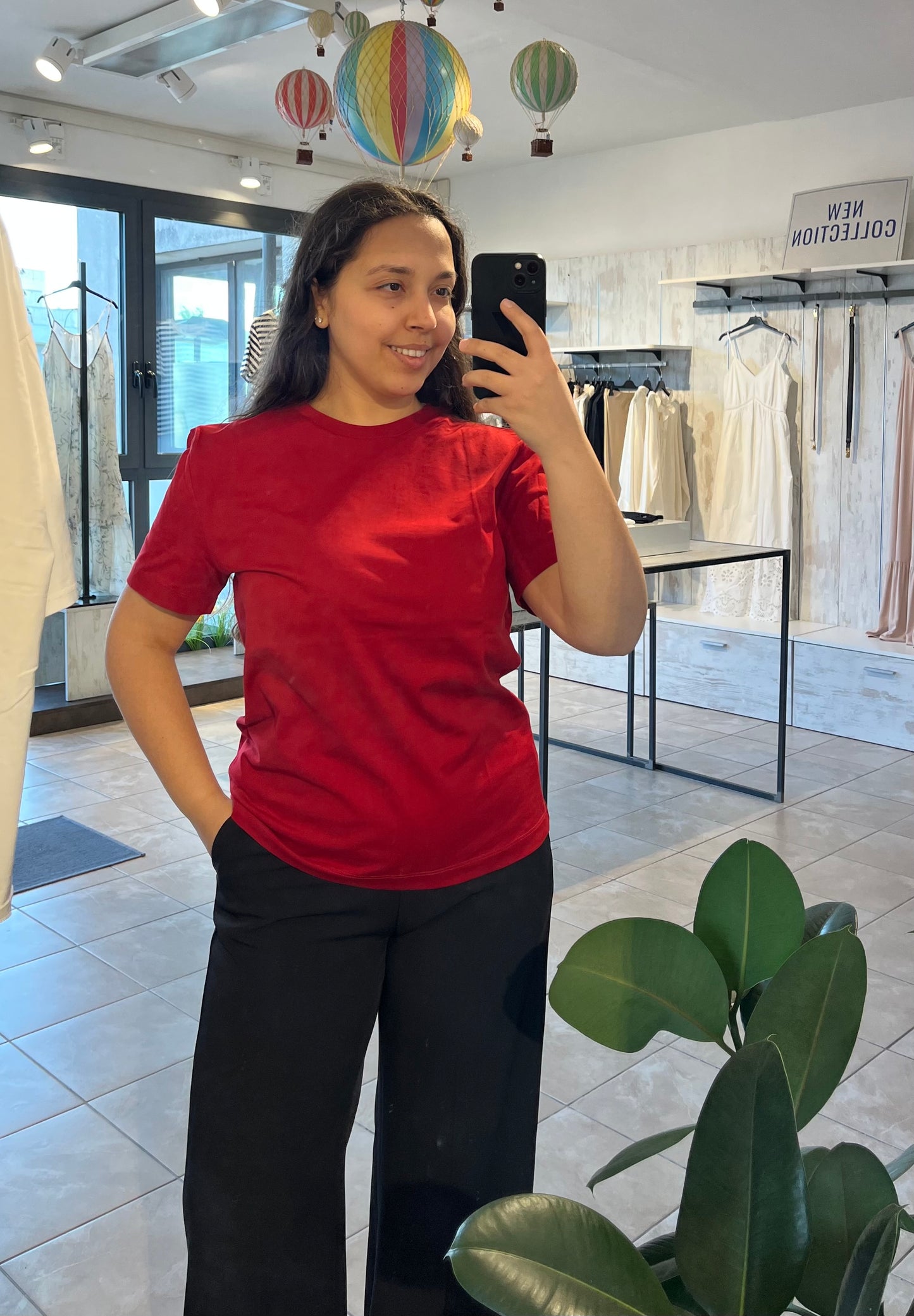 T-shirt basica rossa in 100% cotone - Lumina