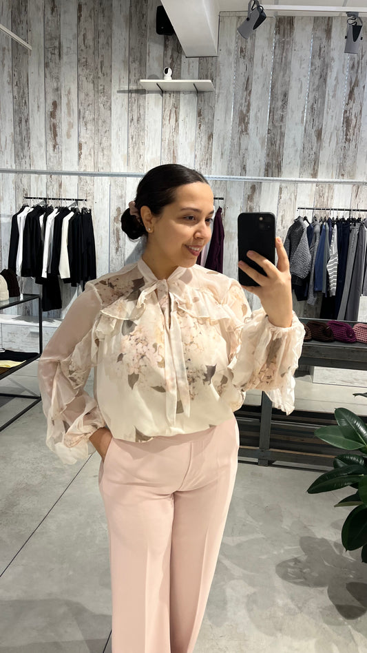 Camicia rouches con fiocco beige - Chance Off