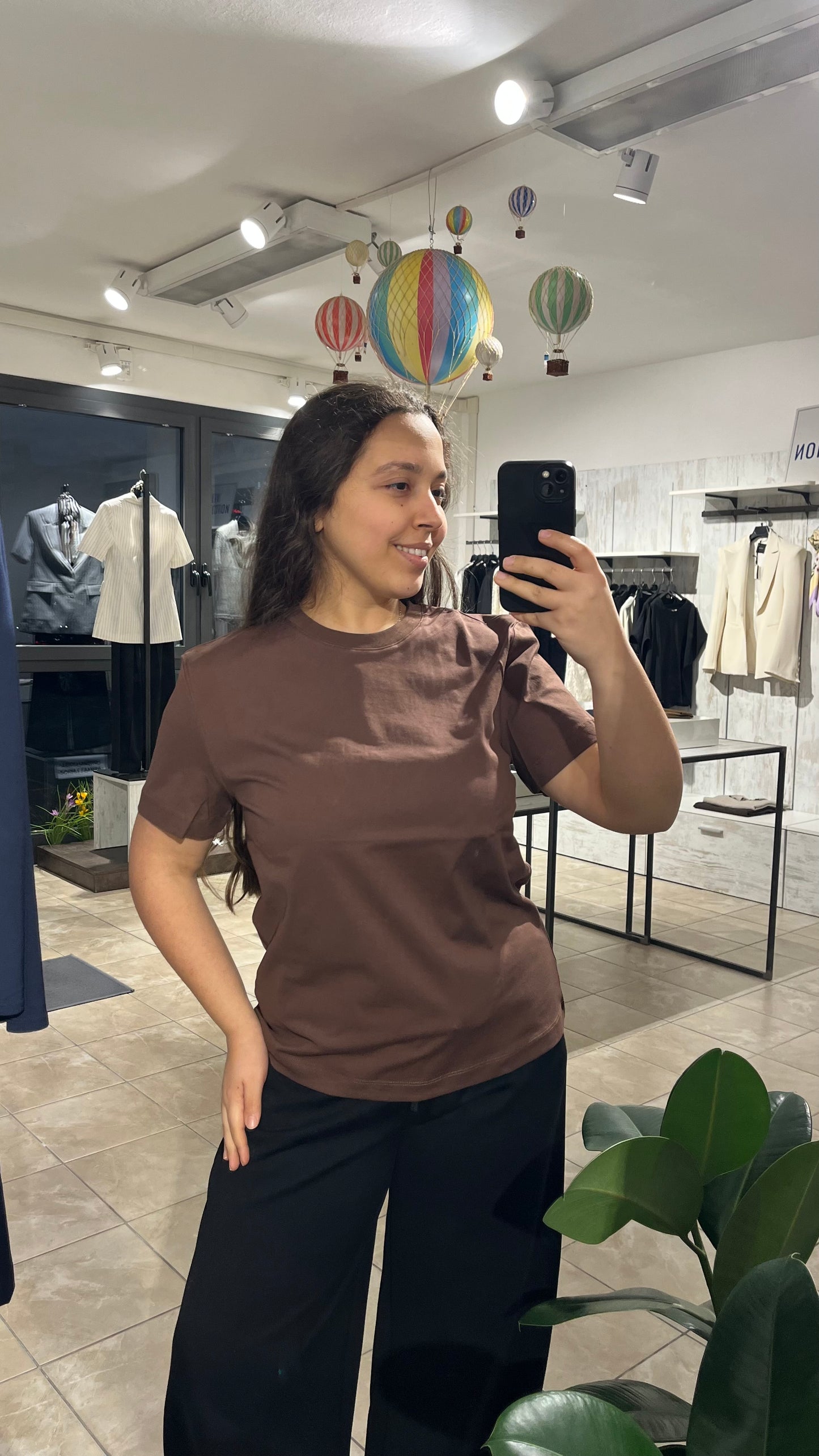 T-shirt basica marrone in 100% cotone - Lumina
