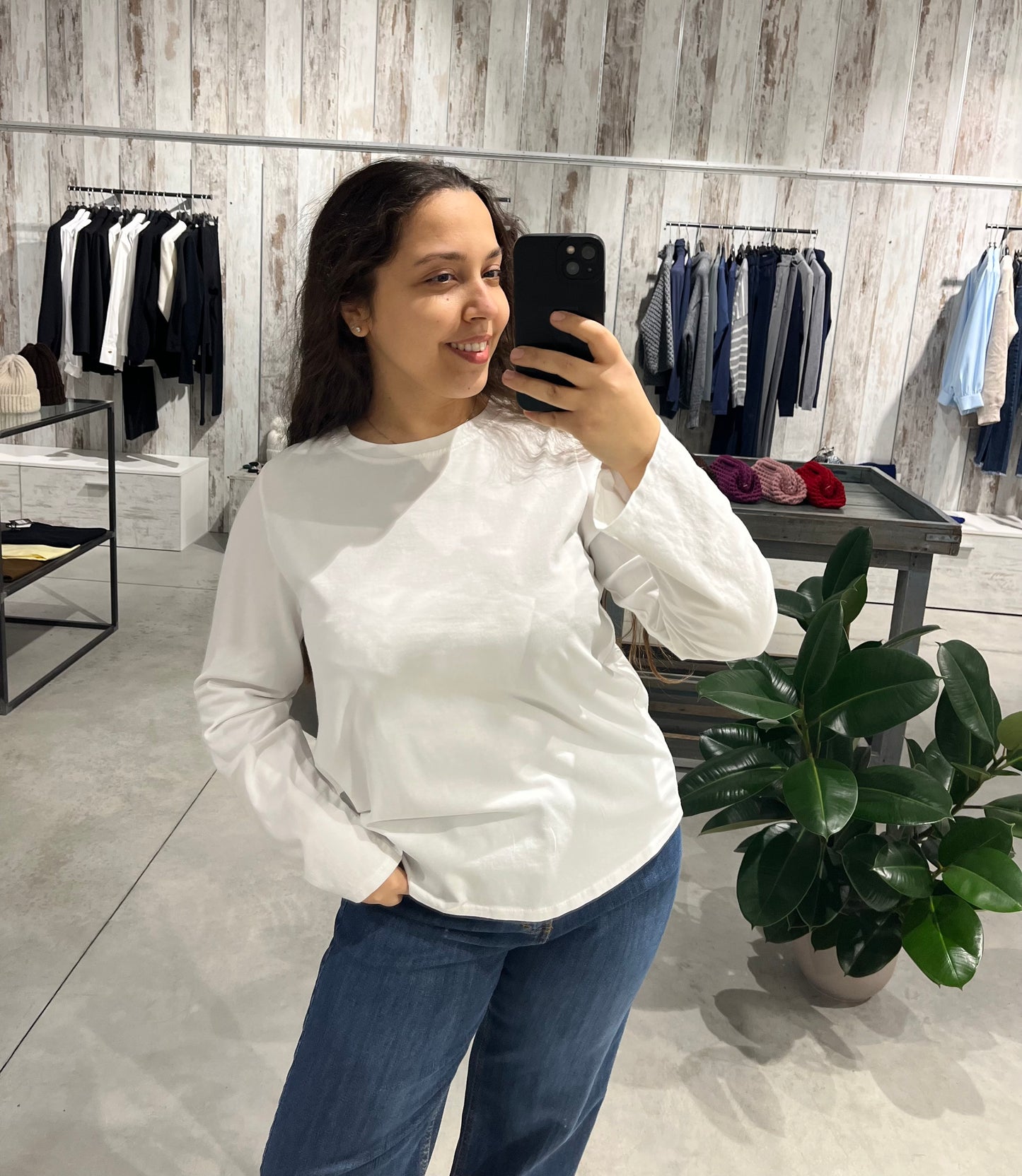 Maglia basica bianca in cotone elasticizzato - Altamira Milano