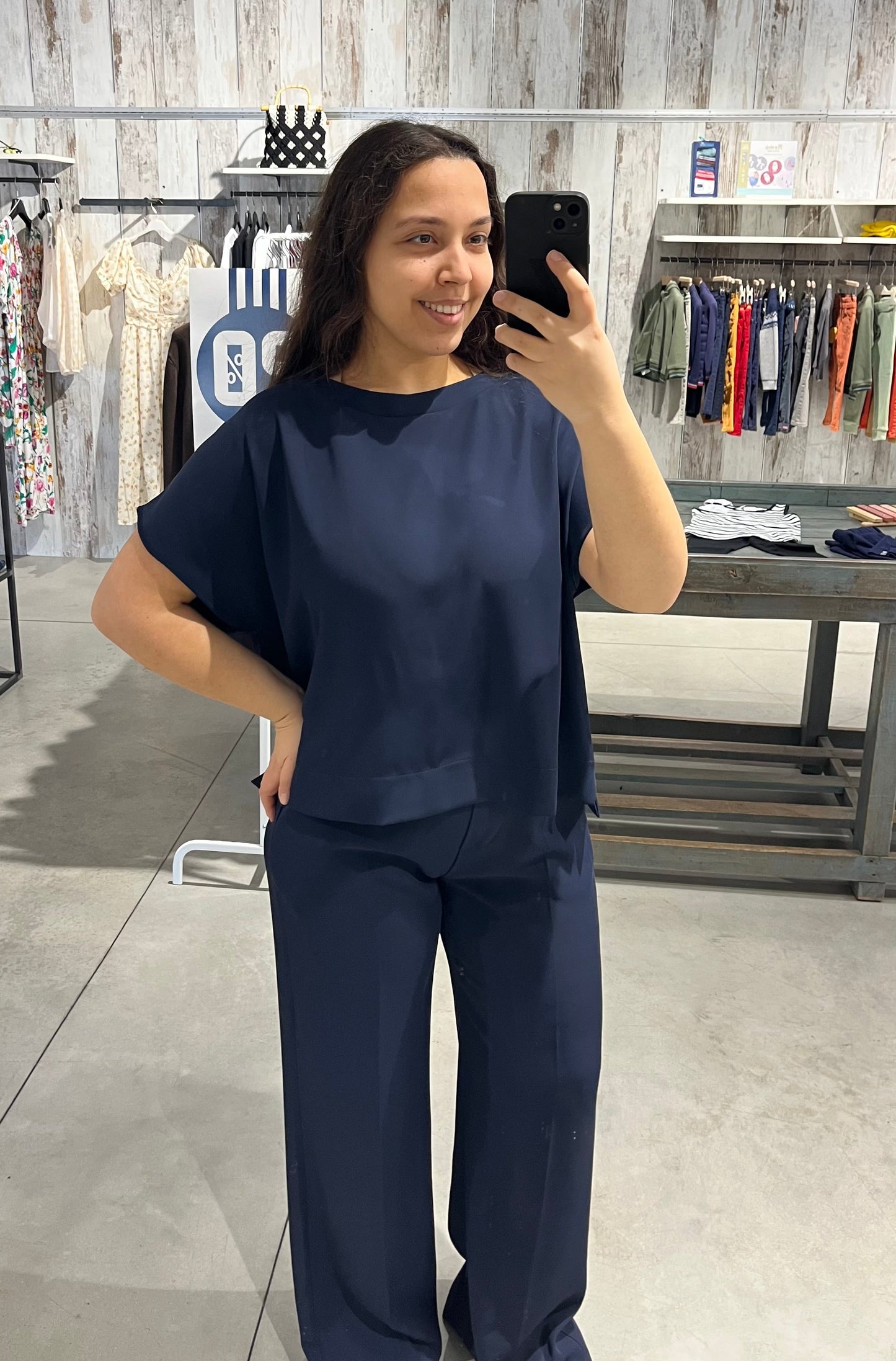 Pantaloni fluidi a palazzo con elastico sul retro blu notte - Altamira Milano