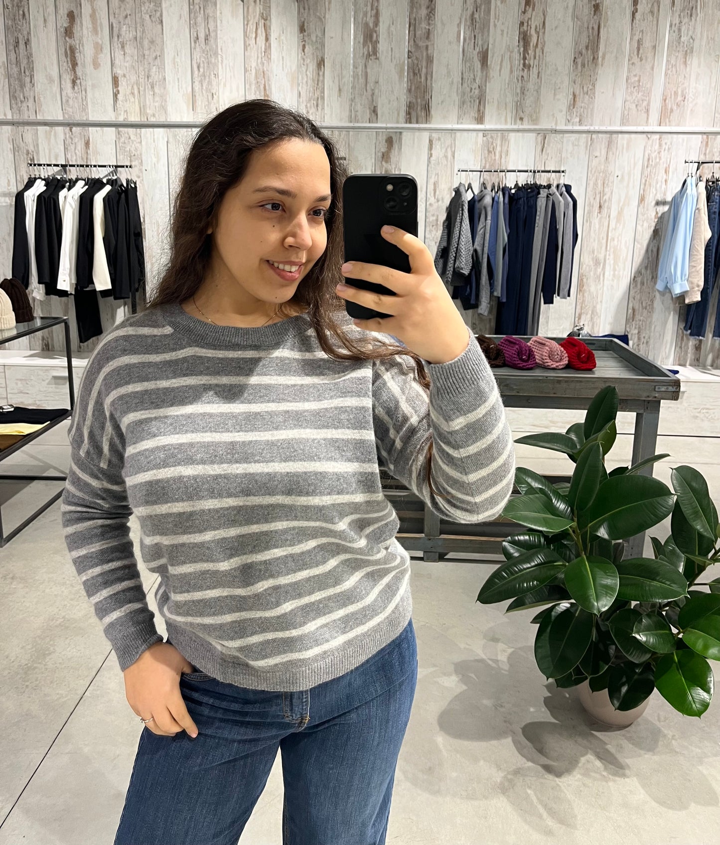 Maglione a righe grigio in misto lana e cashmere - Altamira Milano