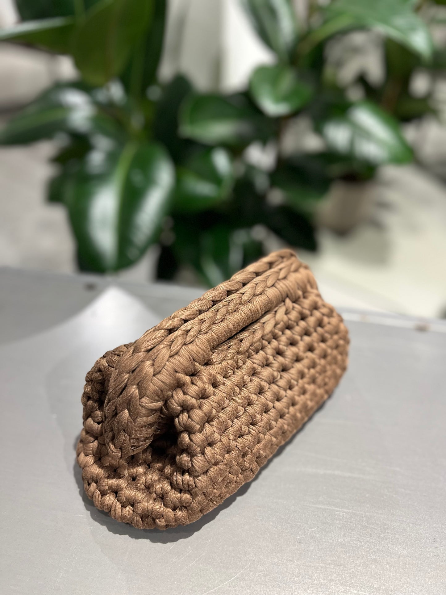 Borsa clutch bag fatta a mano nocciola - Global Riouch