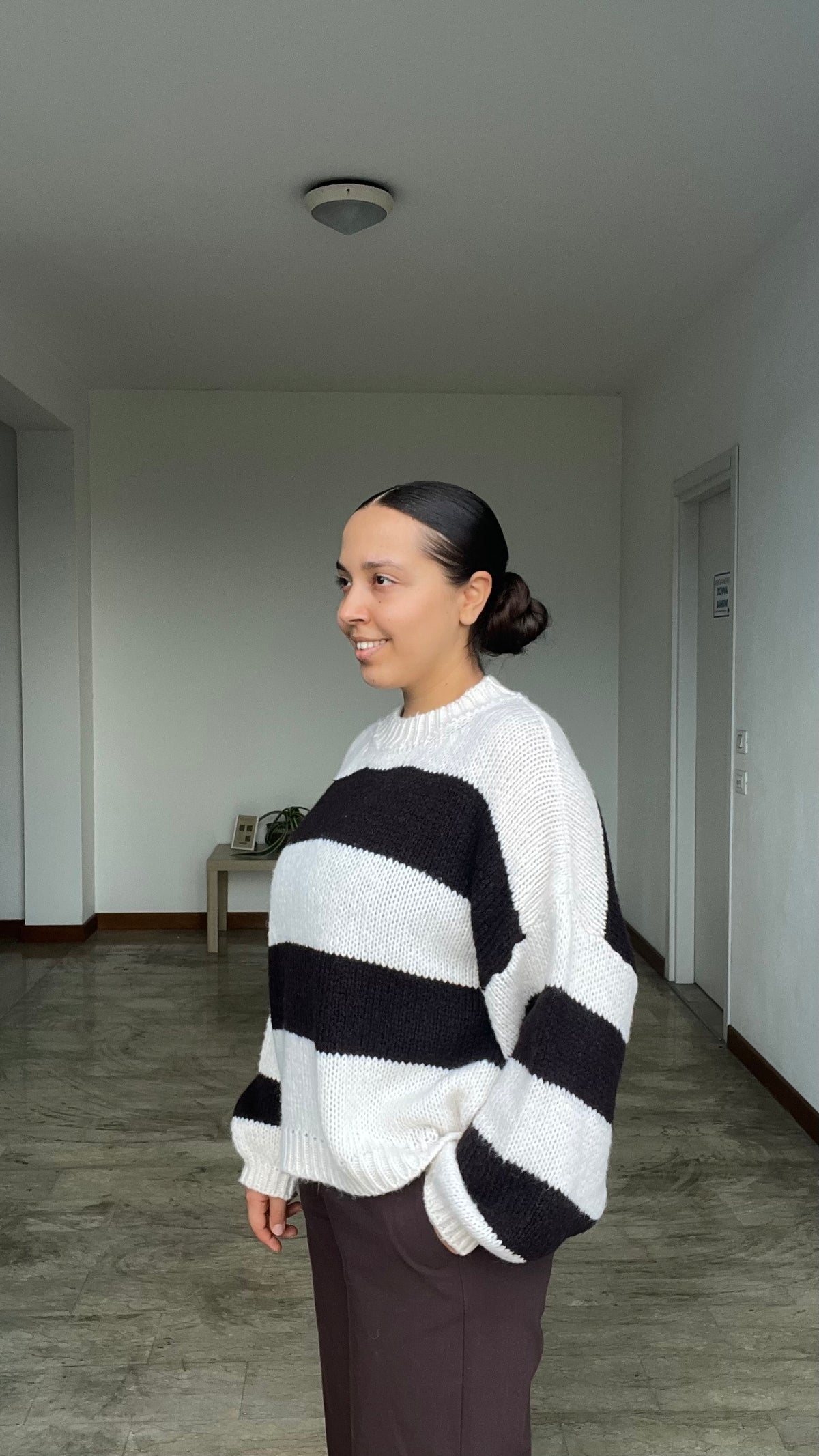 Maglia rigata panna e marrone