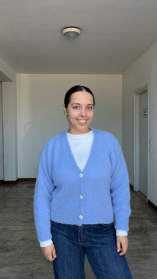 Cardigan Crystal mohair con bottoni gioiello celeste