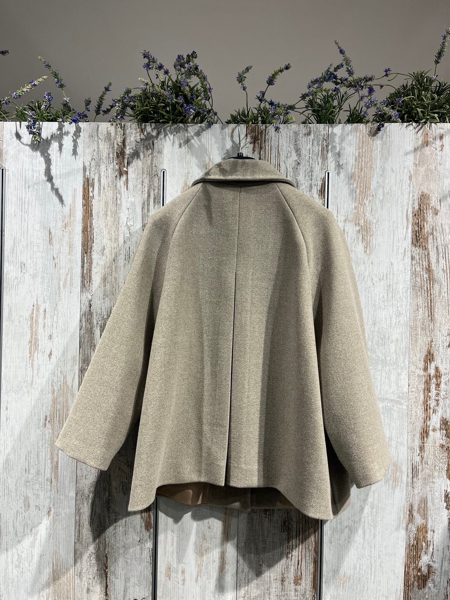Cappotto corto beige - Altamira Milano