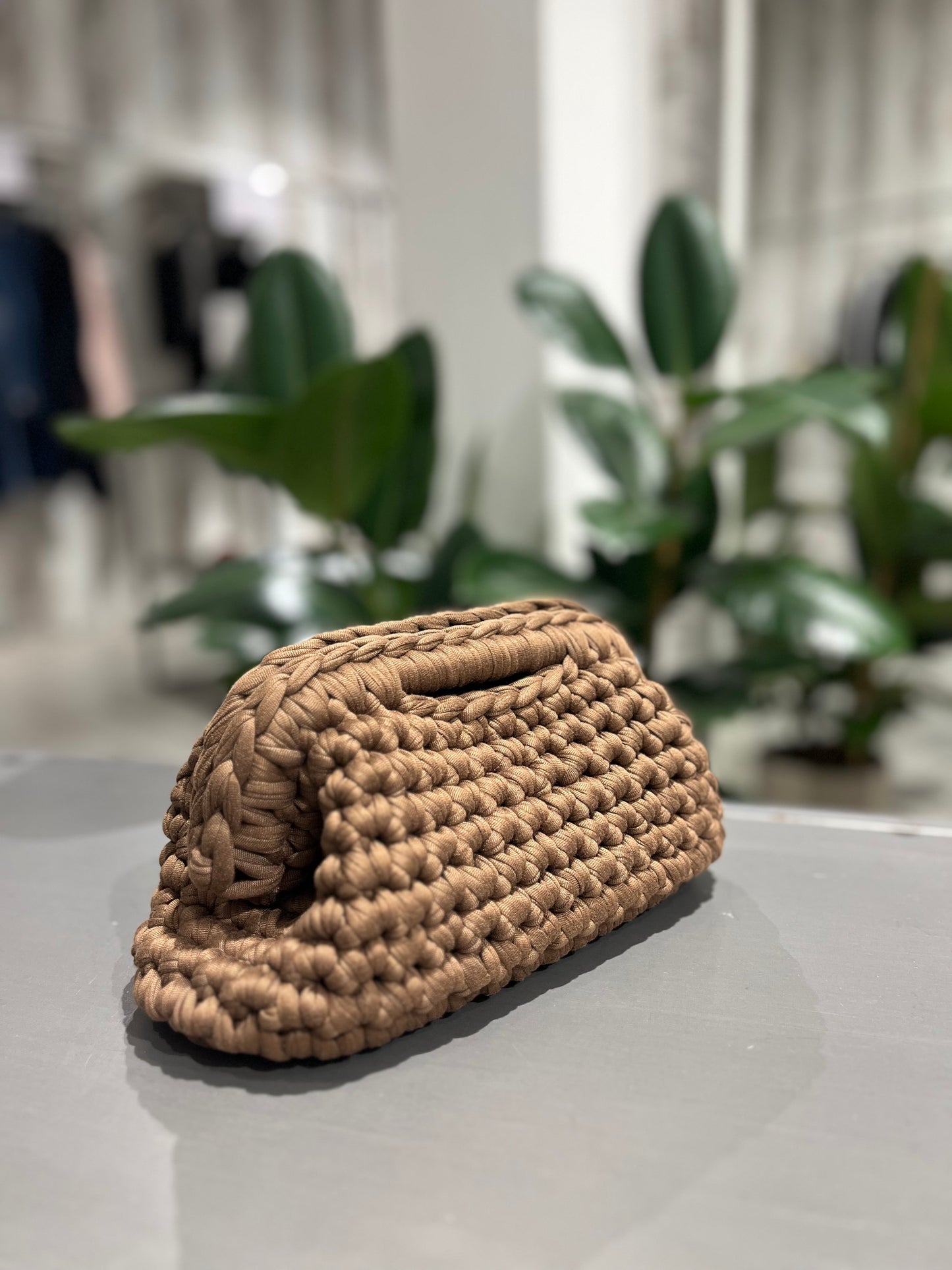 Borsa clutch bag fatta a mano nocciola - Global Riouch