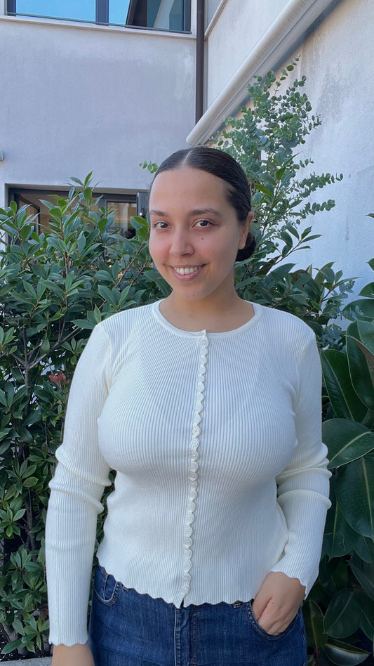 Maglia costina bottoni girocollo panna