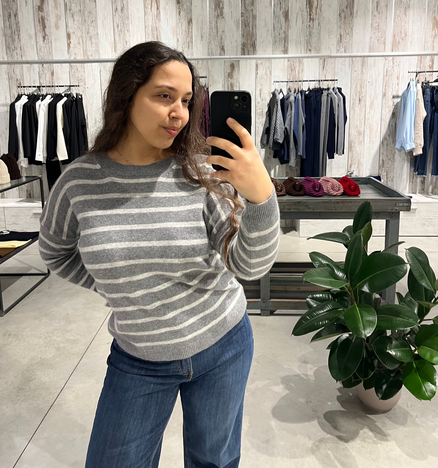 Maglione a righe grigio in misto lana e cashmere - Altamira Milano