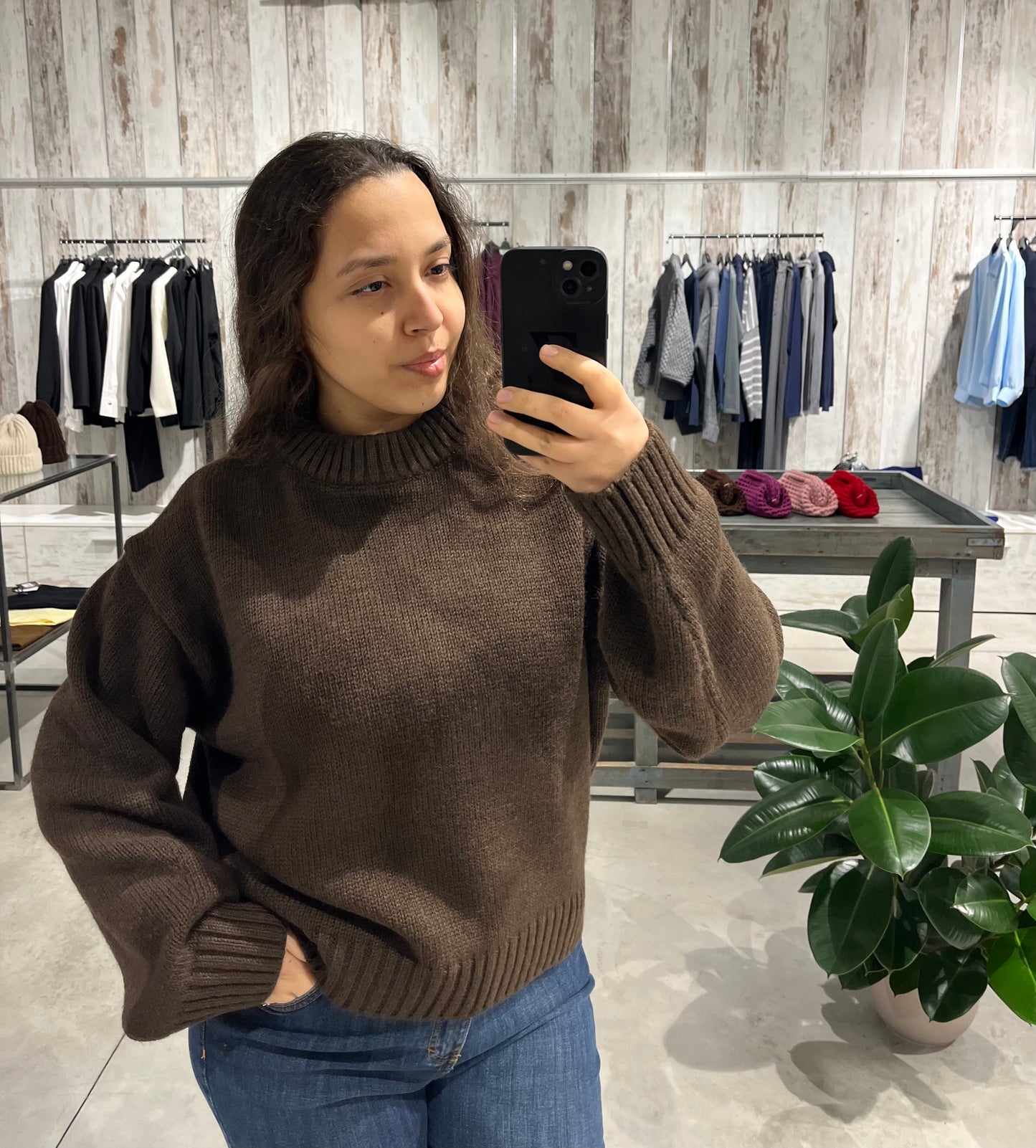 Maglione girocollo moro - Lumina