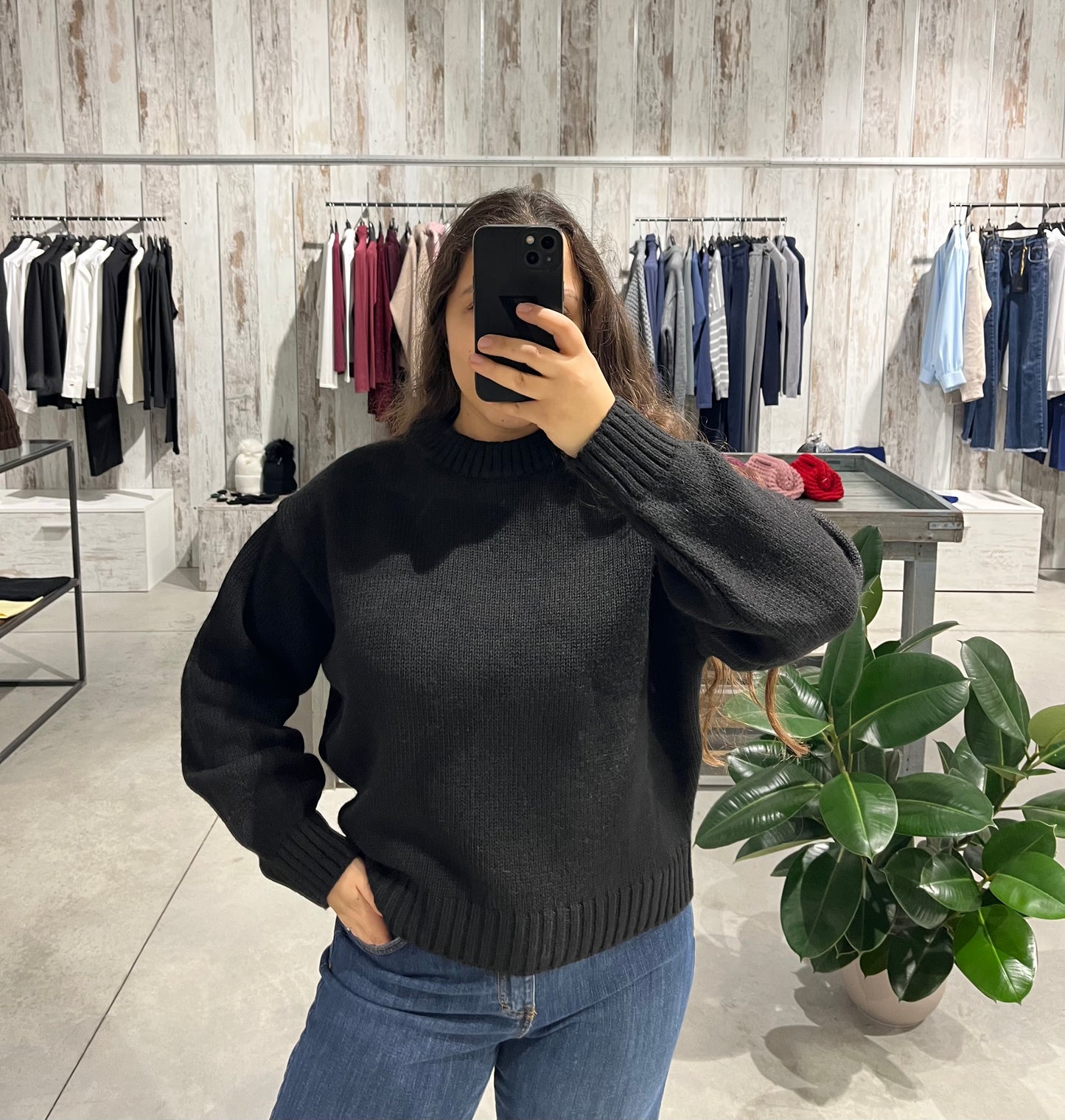 Maglione girocollo nero - Lumina